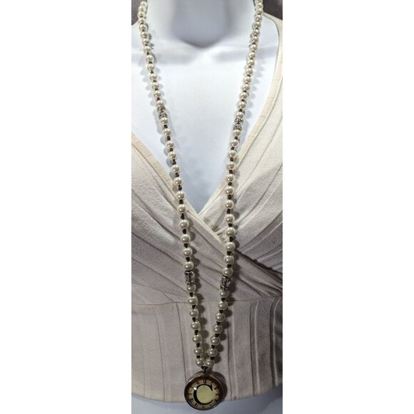 Elegant Steampunk Glass Pearl Beaded Pendant Necklace - Picture 2 of 6